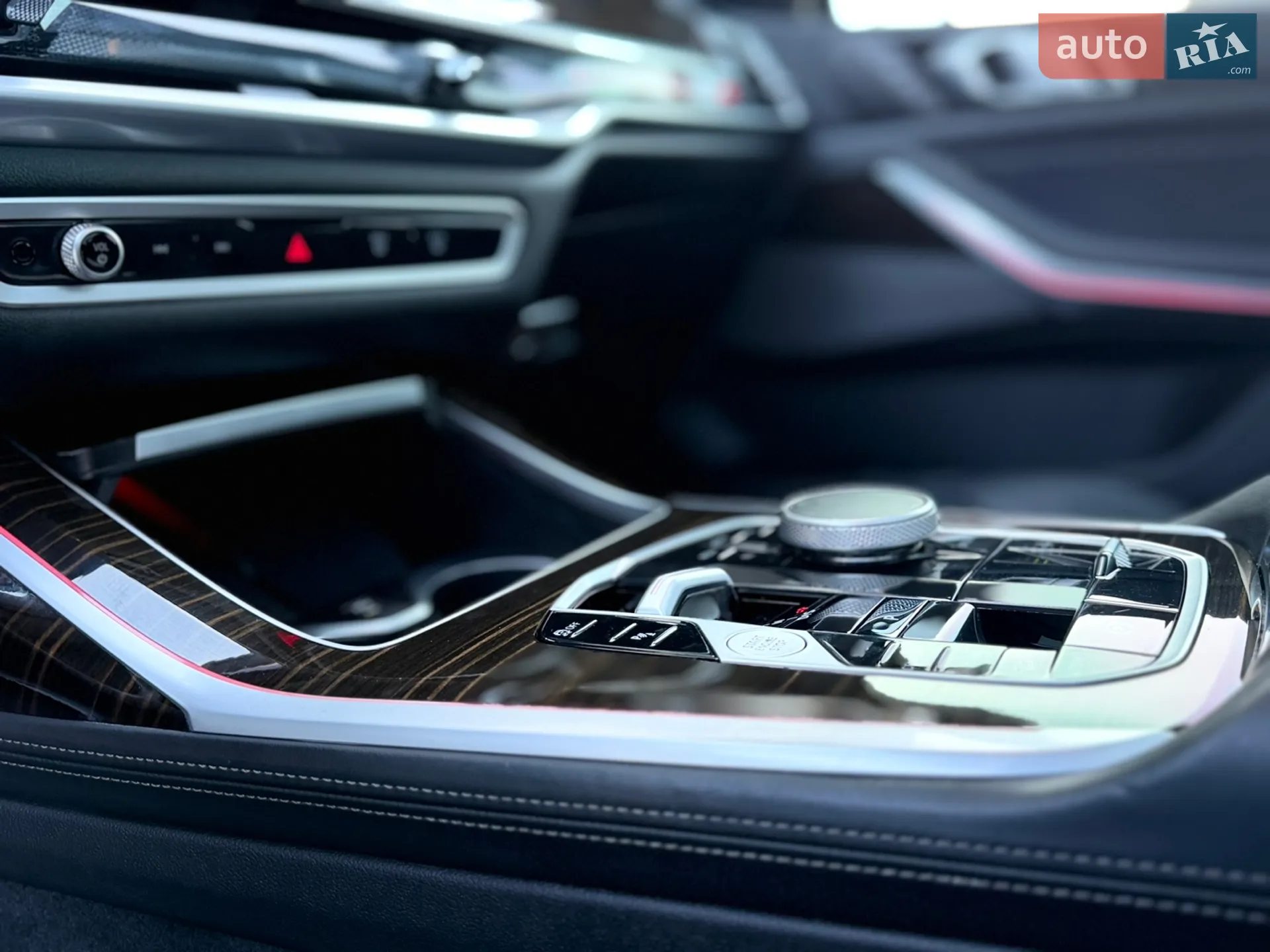 2024 BMW X7 - мініатюра 74