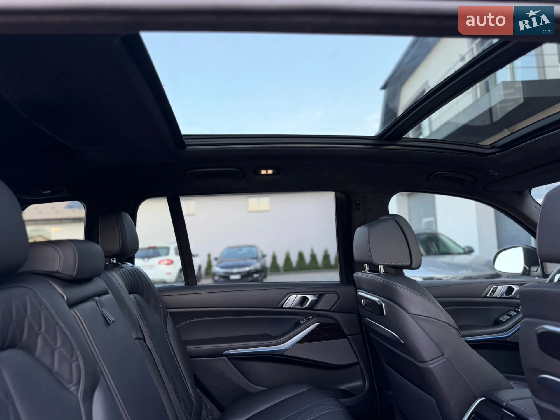 2024 BMW X7 - мініатюра 145