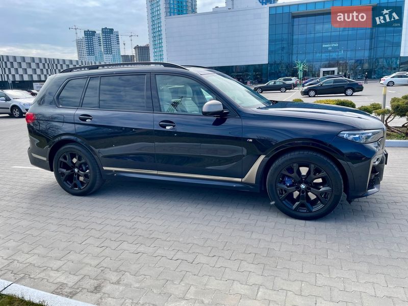 Внедорожник / Кроссовер BMW X7 2019 в Одессе