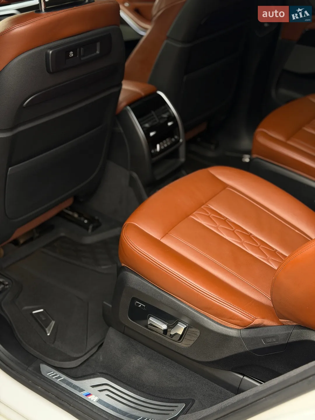 2019 BMW X7 - мініатюра 49