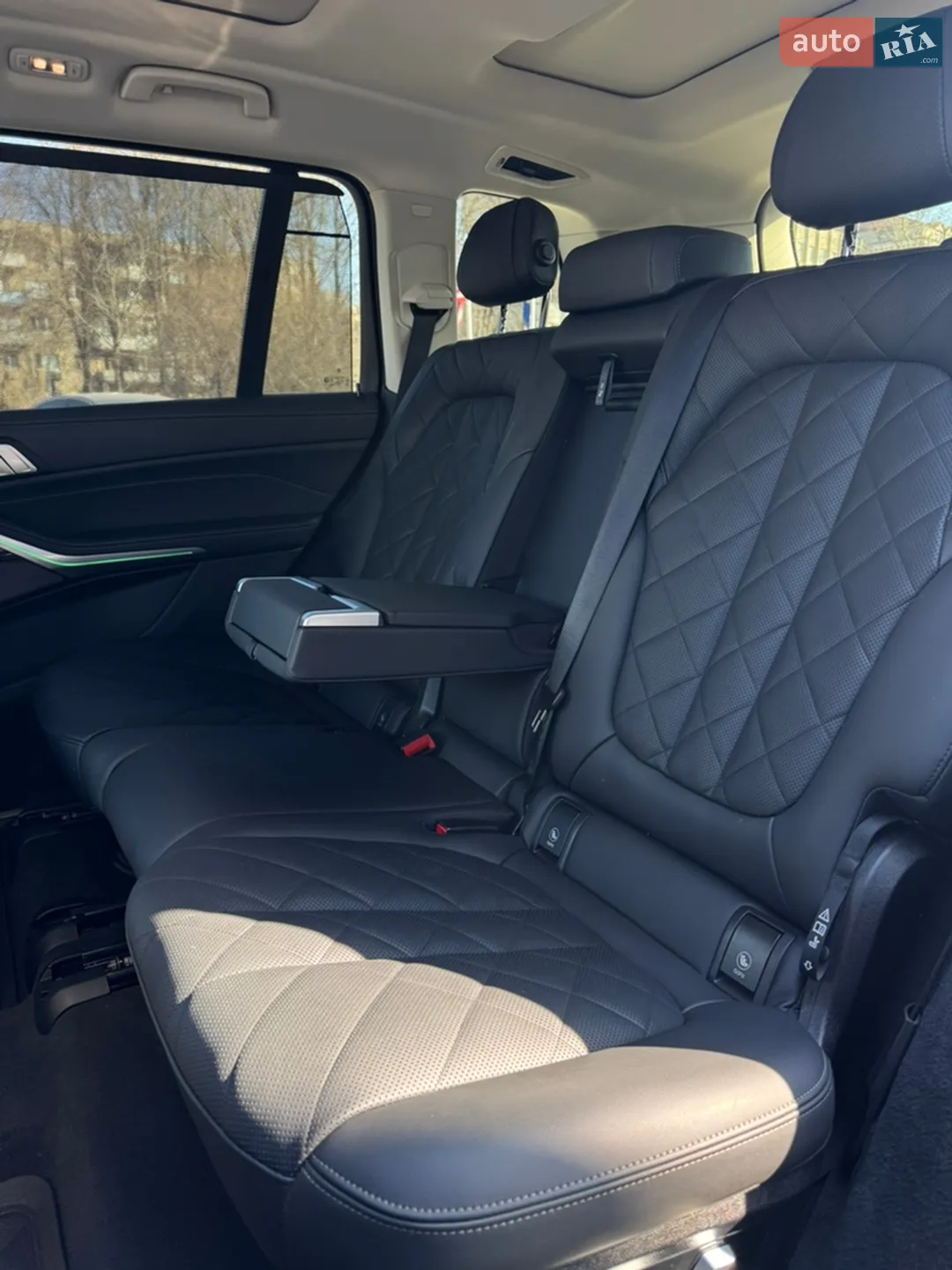 2024 BMW X7 - мініатюра 19