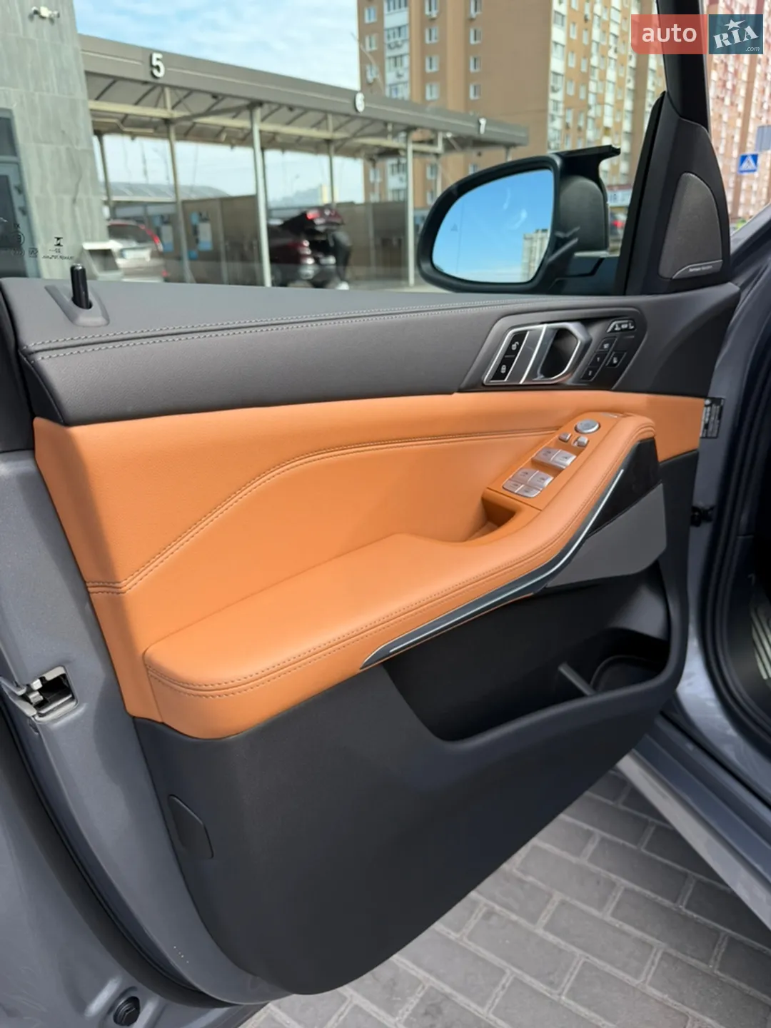 2022 BMW X7 - мініатюра 23