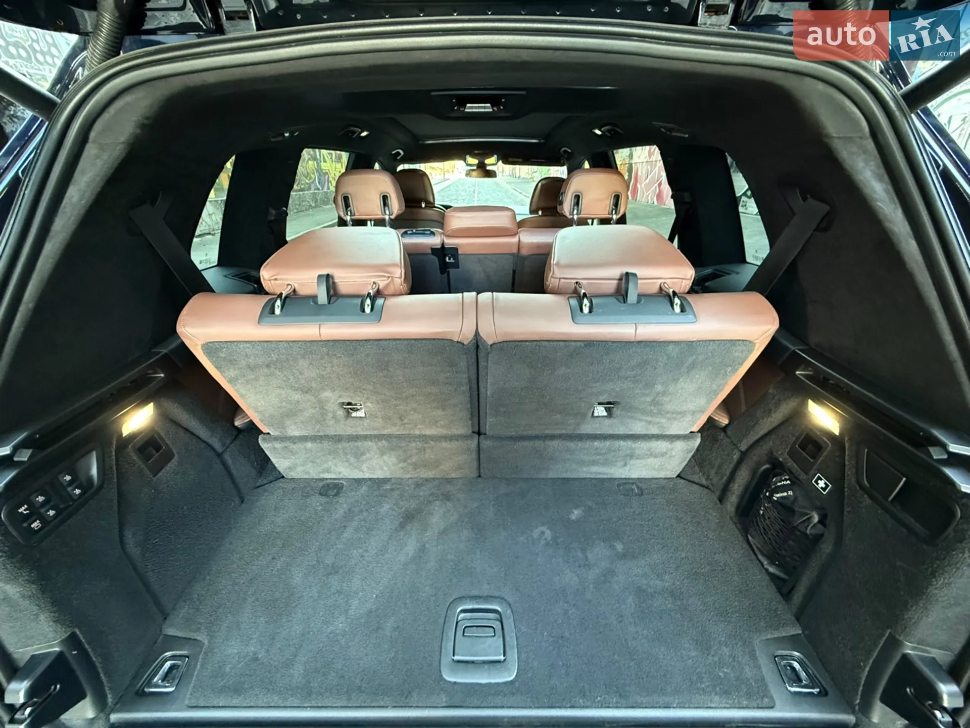 2020 BMW X7 - мініатюра 91