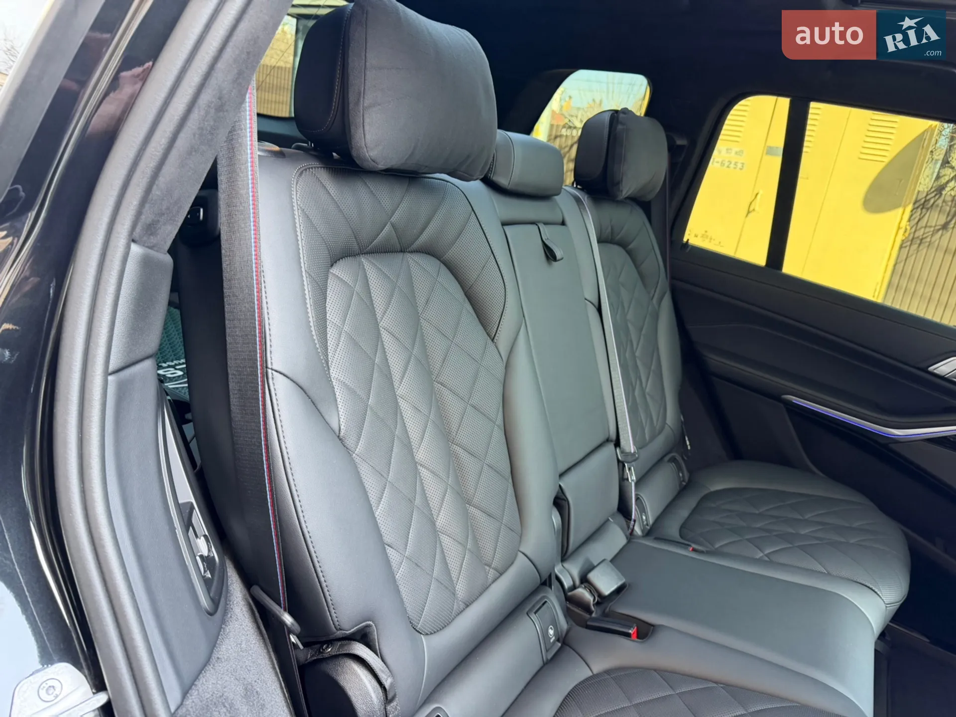 2023 BMW X7 - мініатюра 28