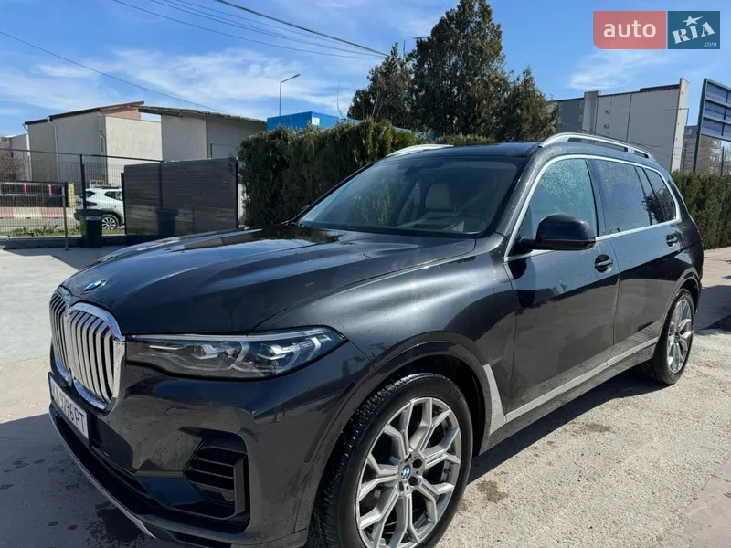 BMW X7