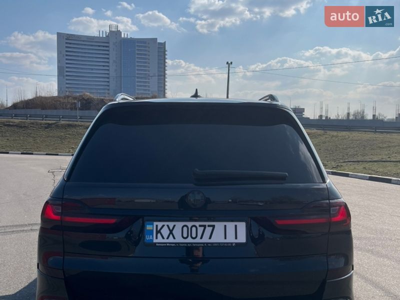 Позашляховик / Кросовер BMW X7 2020 в Києві