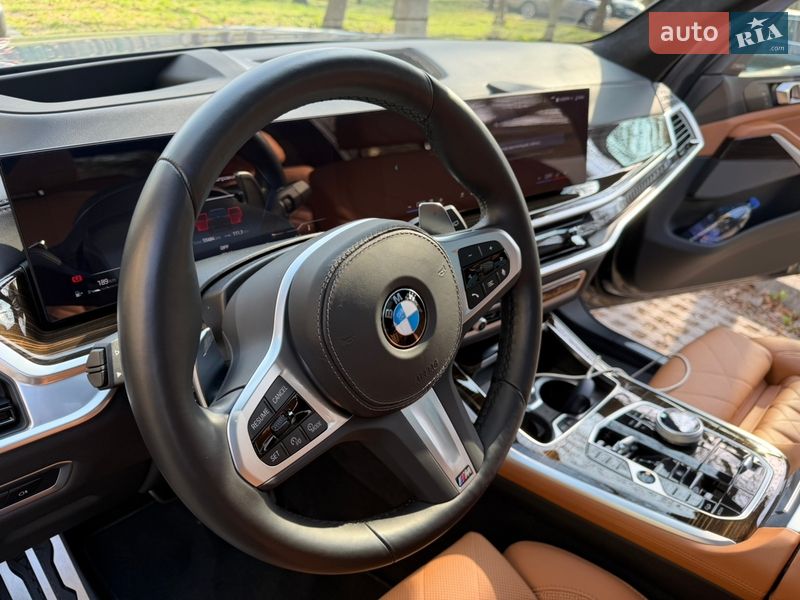 Позашляховик / Кросовер BMW X7 2023 в Києві фото 17 Позашляховик / Кросовер BMW X7 2023 в Києві
