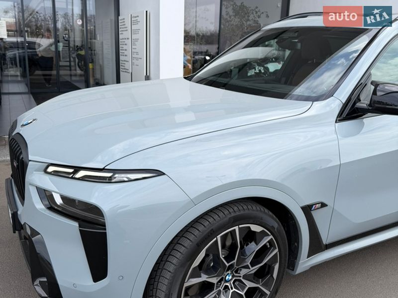 BMW X7 2024