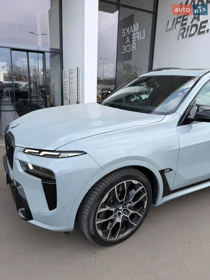 2025 BMW X7 - мініатюра 18