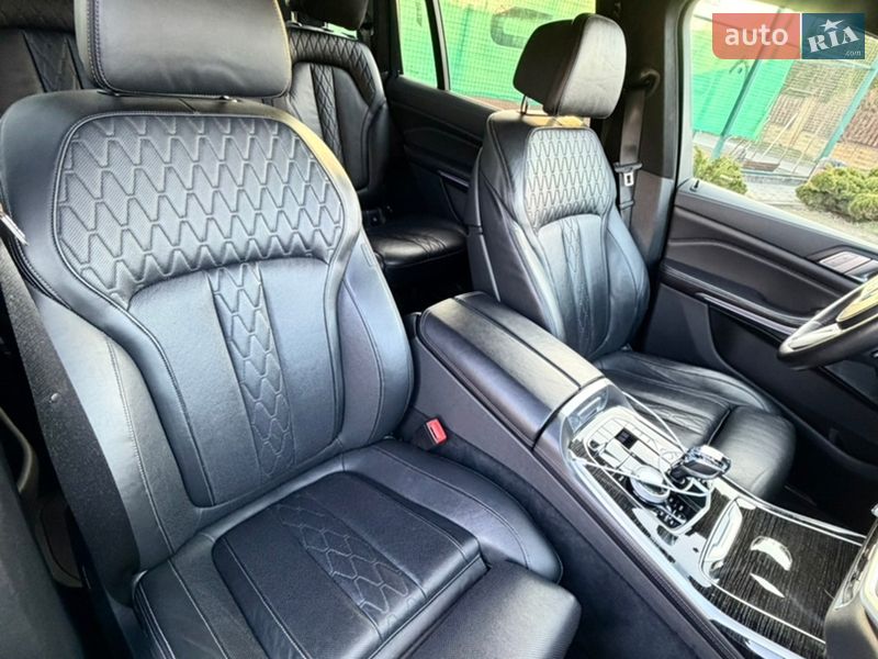 Позашляховик / Кросовер BMW X7 2020 в Києві фото 11 Позашляховик / Кросовер BMW X7 2020 в Києві
