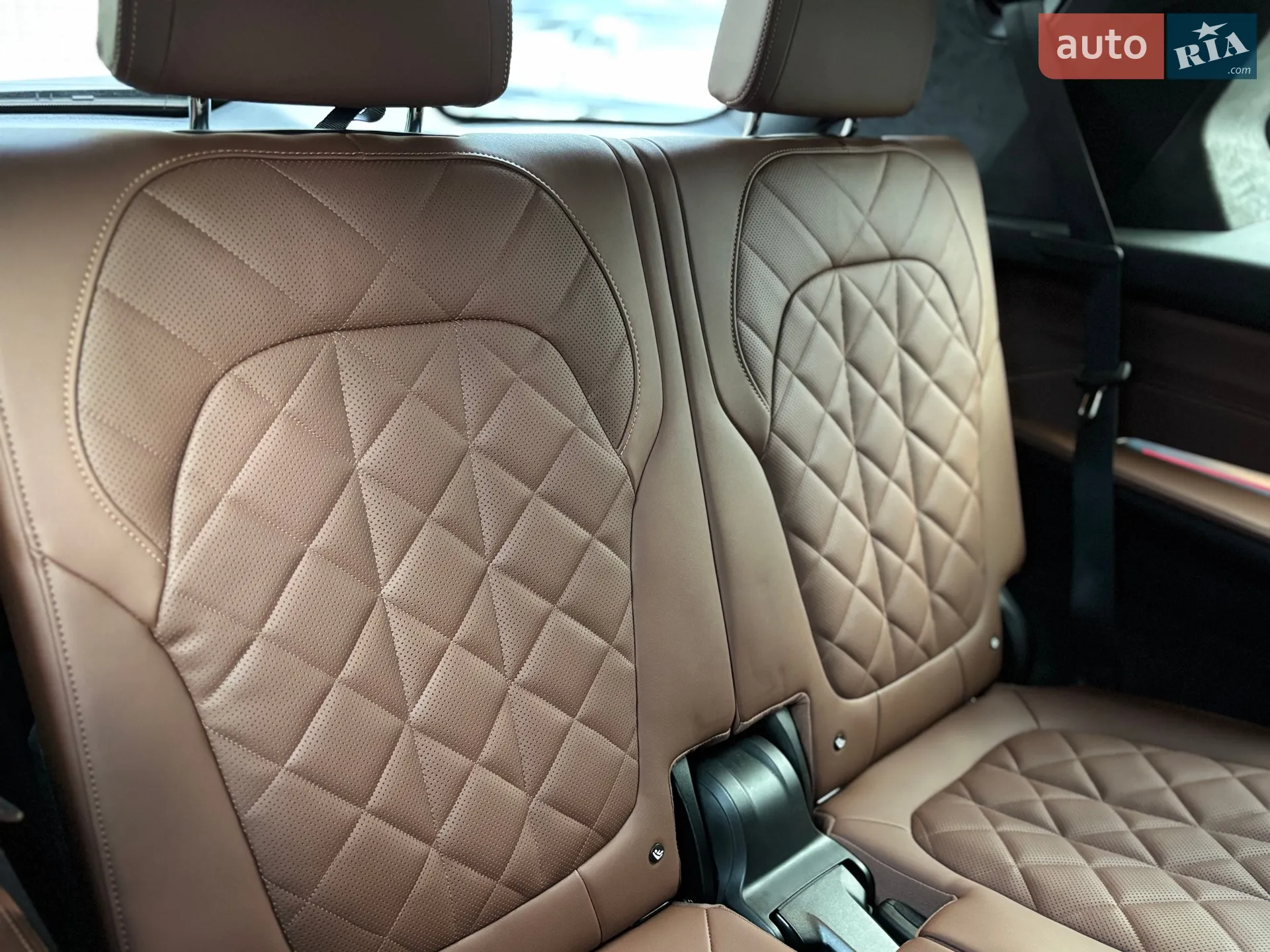 2023 BMW X7 - мініатюра 44
