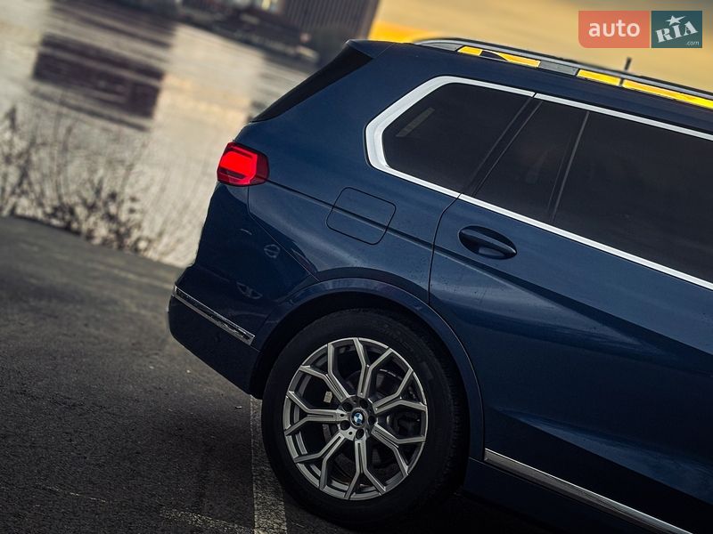 Внедорожник / Кроссовер BMW X7 2019 в Киеве
