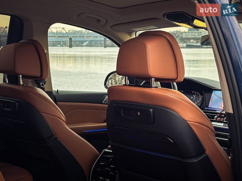 Внедорожник / Кроссовер BMW X7 2019 в Киеве
