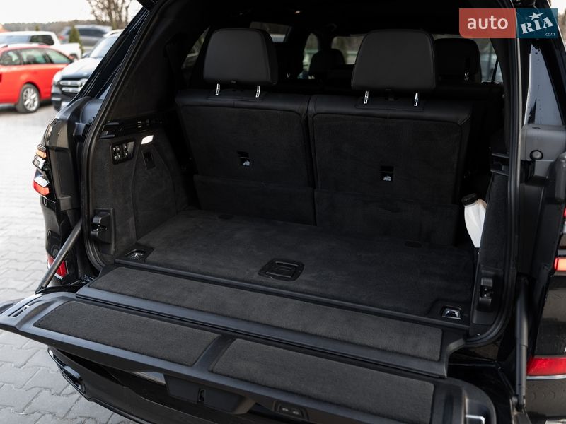 Позашляховик / Кросовер BMW X7 2025 в Львові фото 15 Позашляховик / Кросовер BMW X7 2025 в Львові