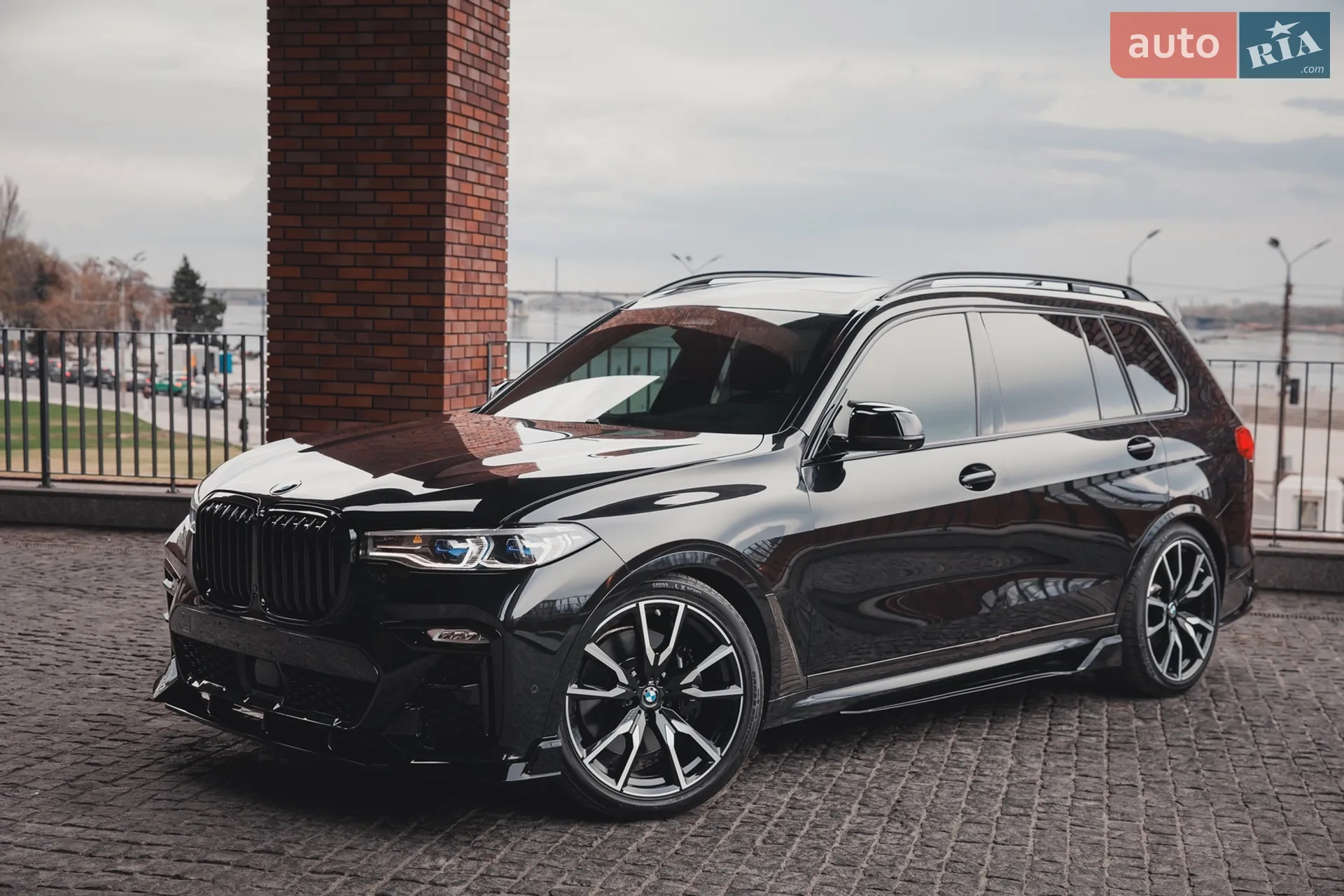 2021 BMW X7 - мініатюра 10