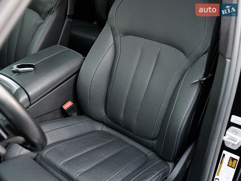 Внедорожник / Кроссовер BMW X7 2021 в Днепре