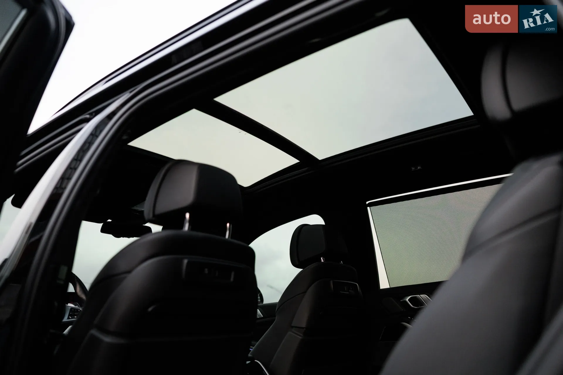 2021 BMW X7 - мініатюра 26