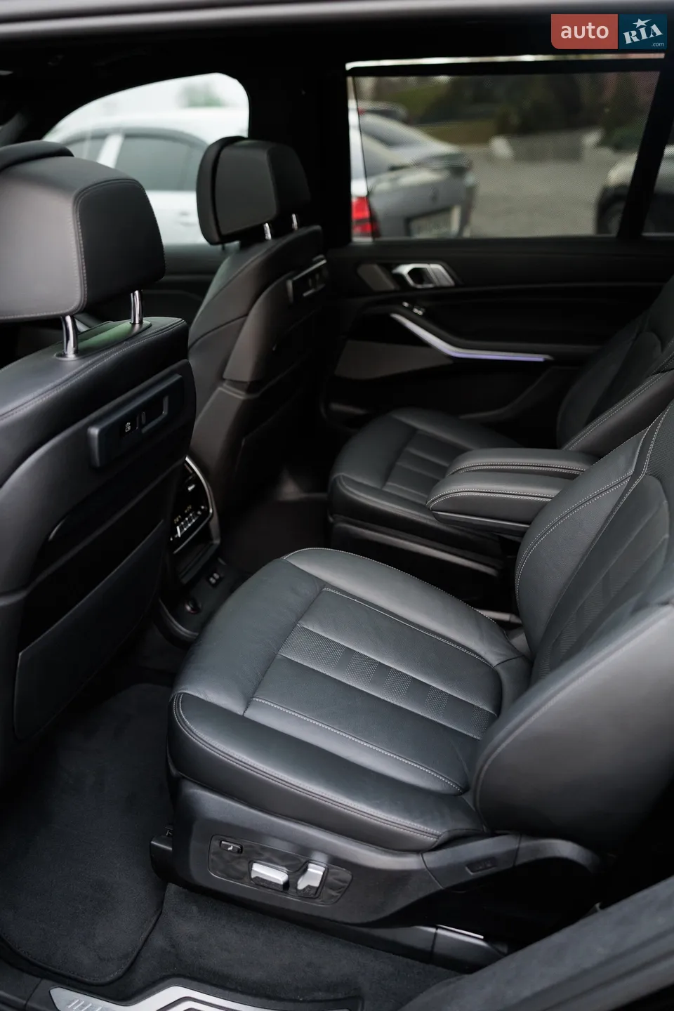 2021 BMW X7 - мініатюра 28