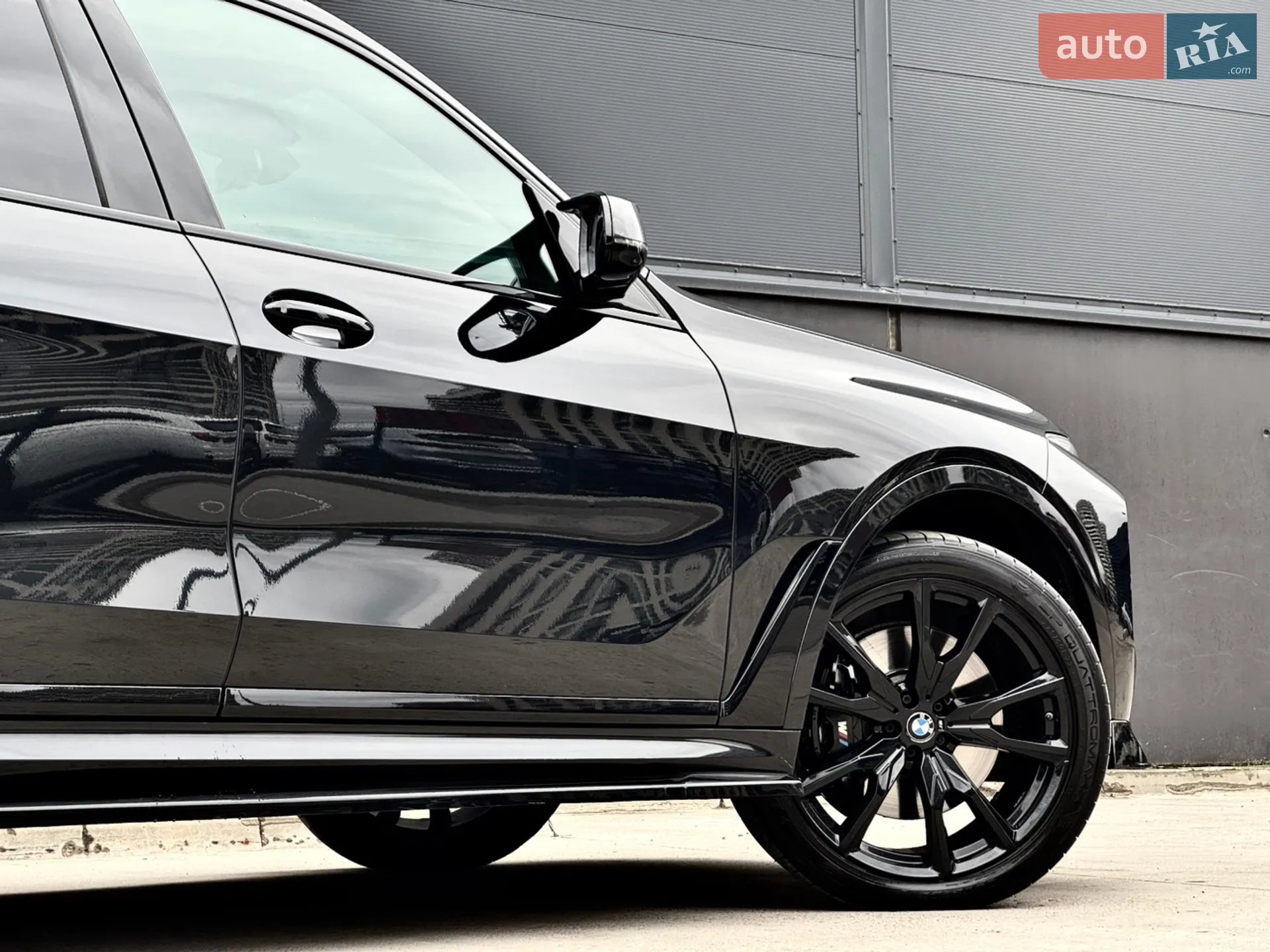 2023 BMW X7 - мініатюра 8