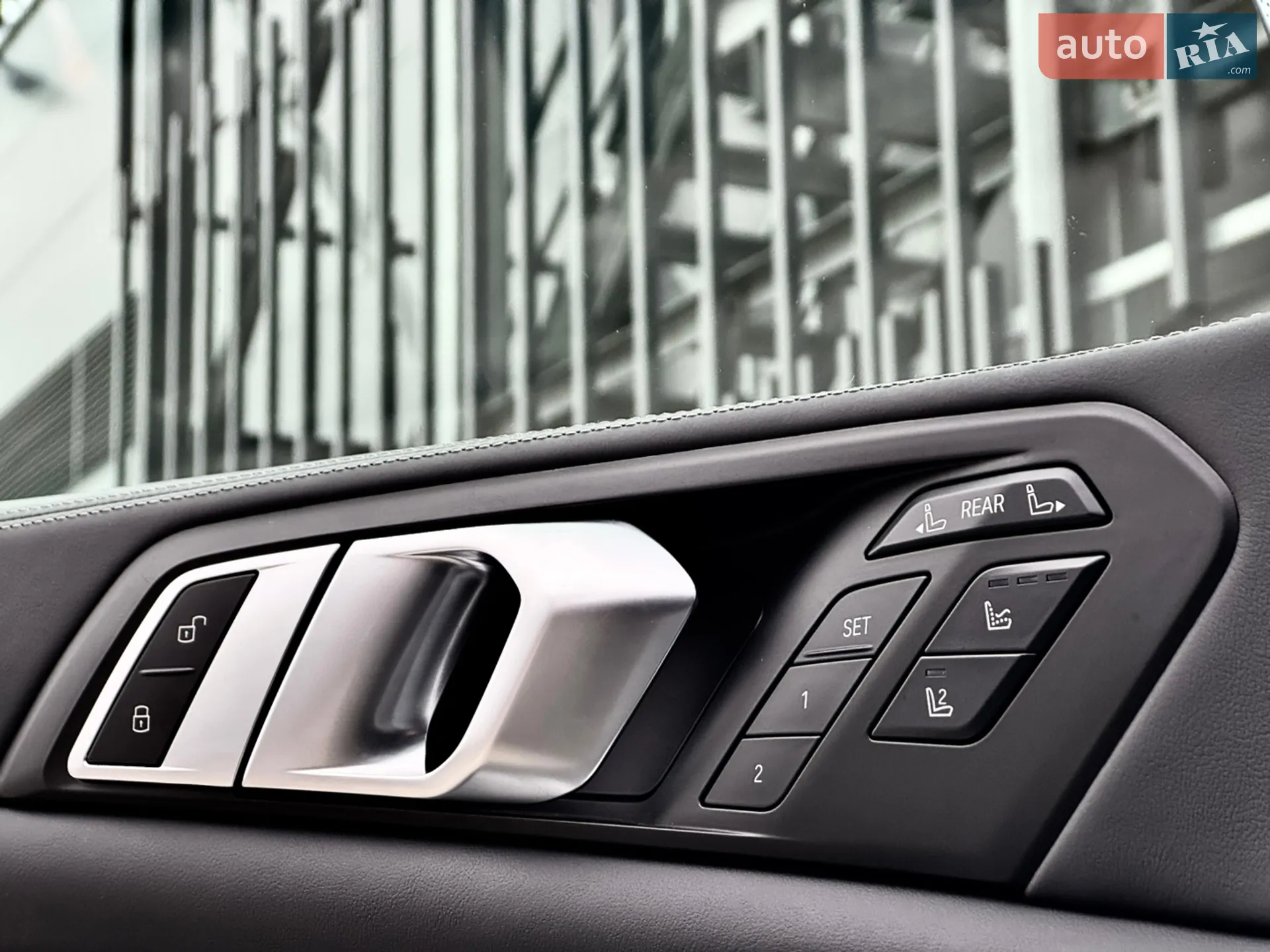 2023 BMW X7 - мініатюра 42