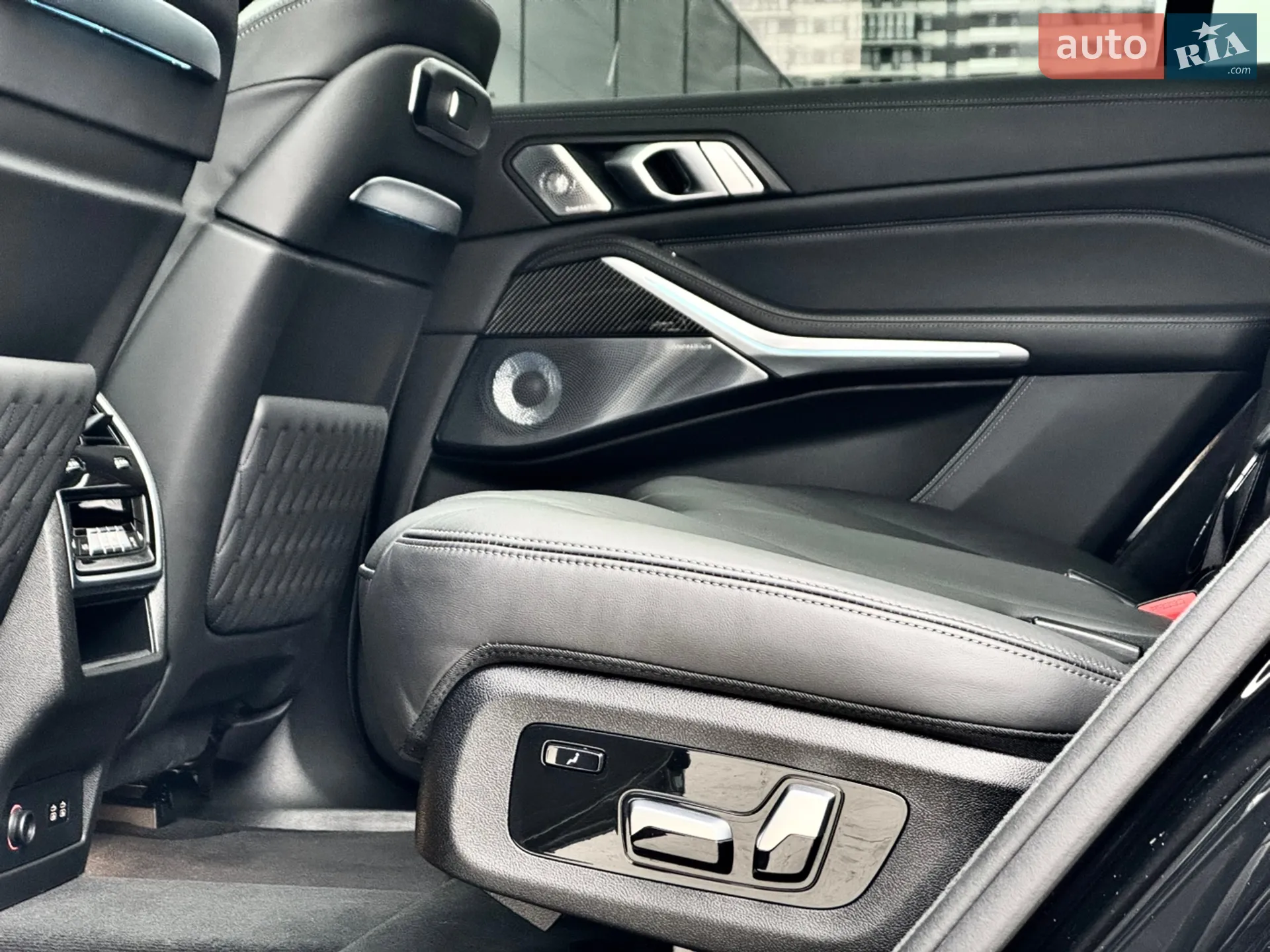 2023 BMW X7 - мініатюра 51