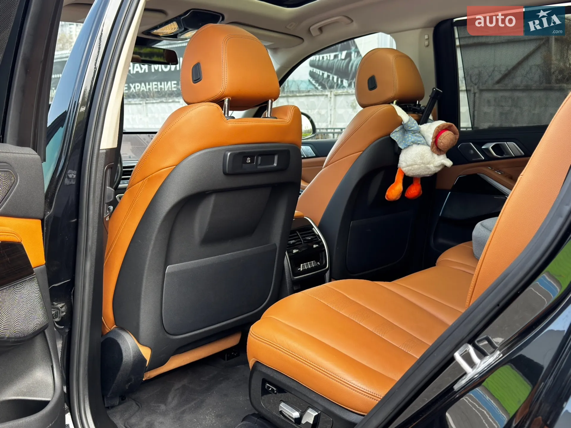 2021 BMW X7 - мініатюра 9