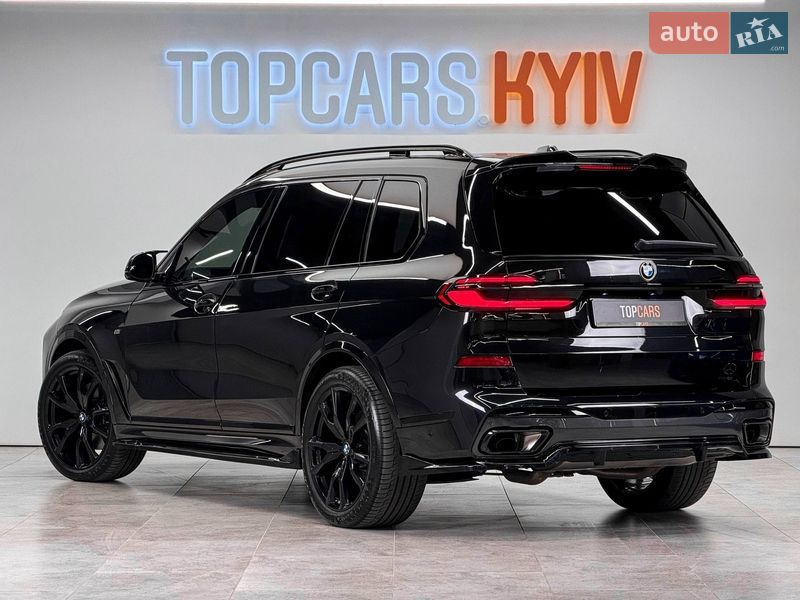 Внедорожник / Кроссовер BMW X7 2024 в Киеве