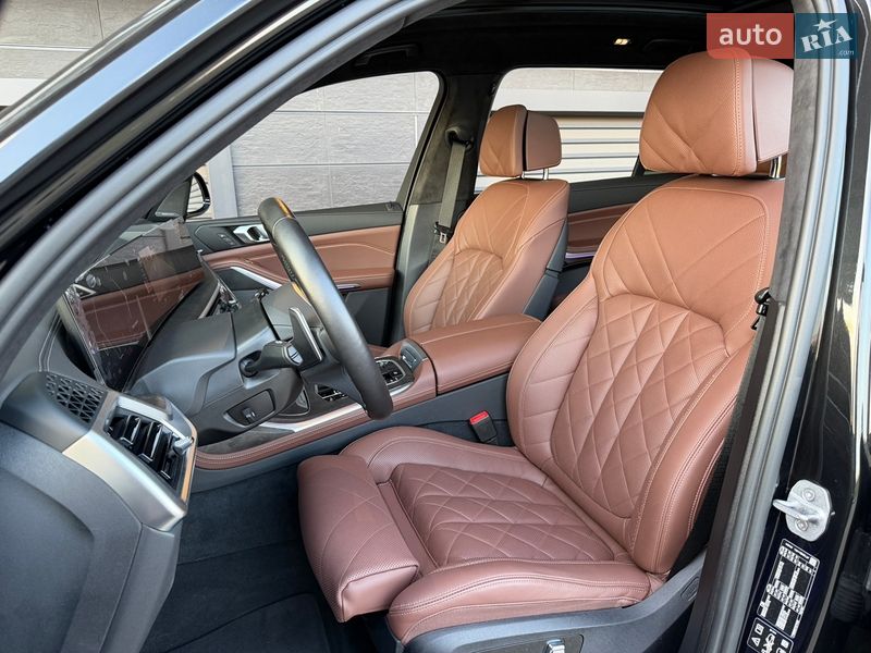 Позашляховик / Кросовер BMW X7 2023 в Києві фото 12 Позашляховик / Кросовер BMW X7 2023 в Києві