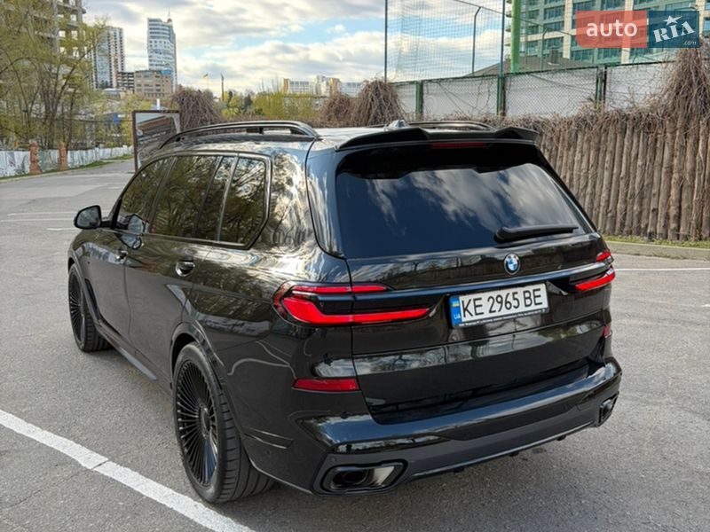 Внедорожник / Кроссовер BMW X7 2025 в Днепре