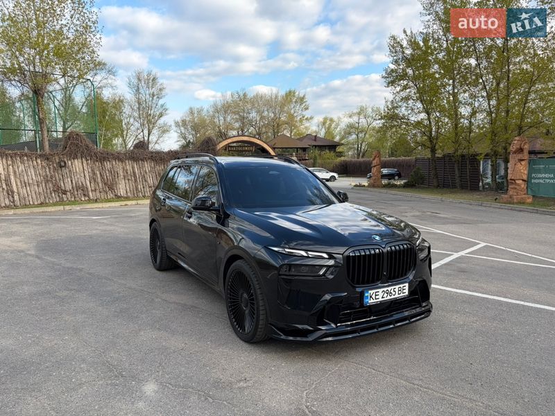 Внедорожник / Кроссовер BMW X7 2025 в Днепре