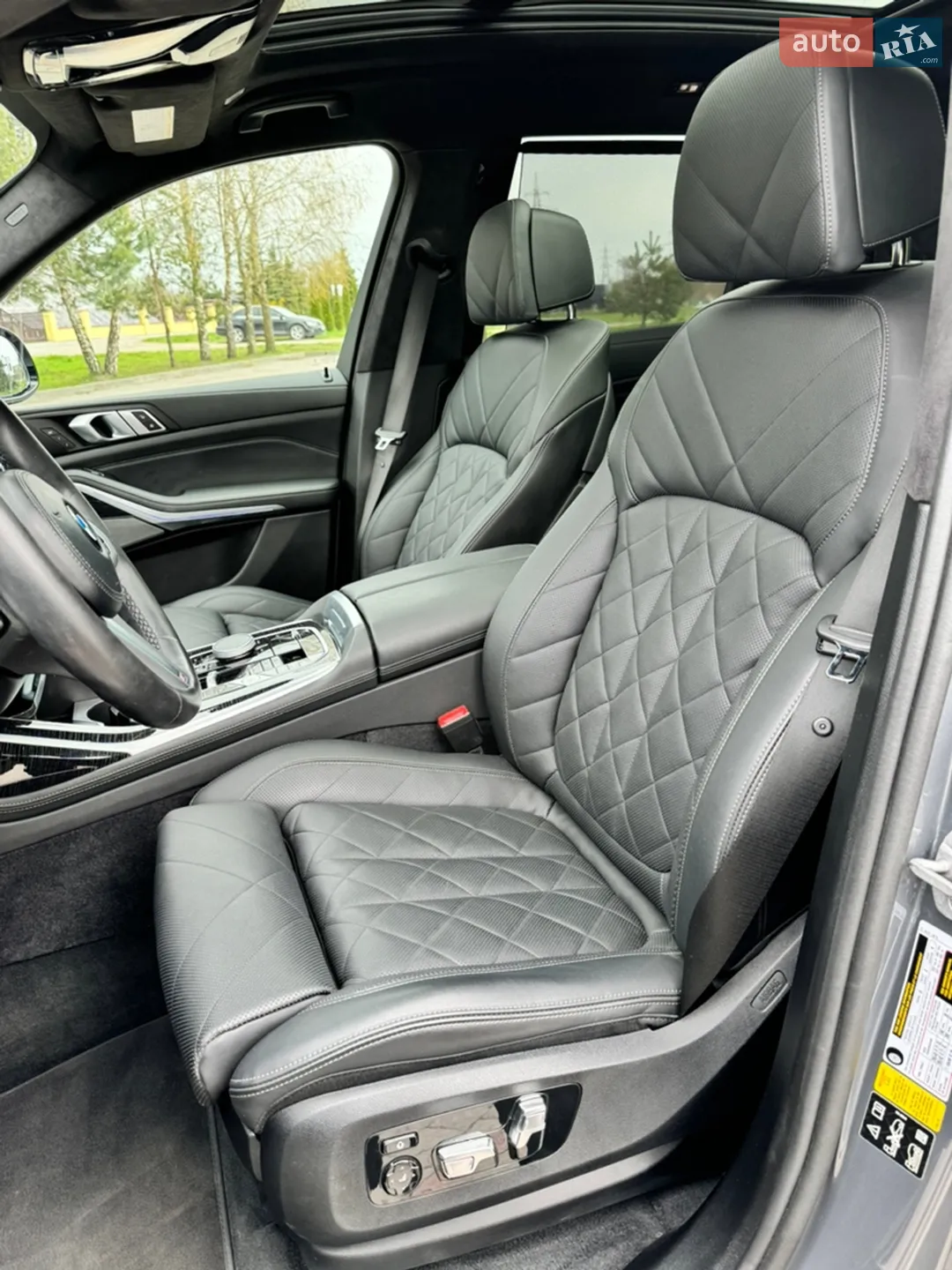 2023 BMW X7 - мініатюра 9