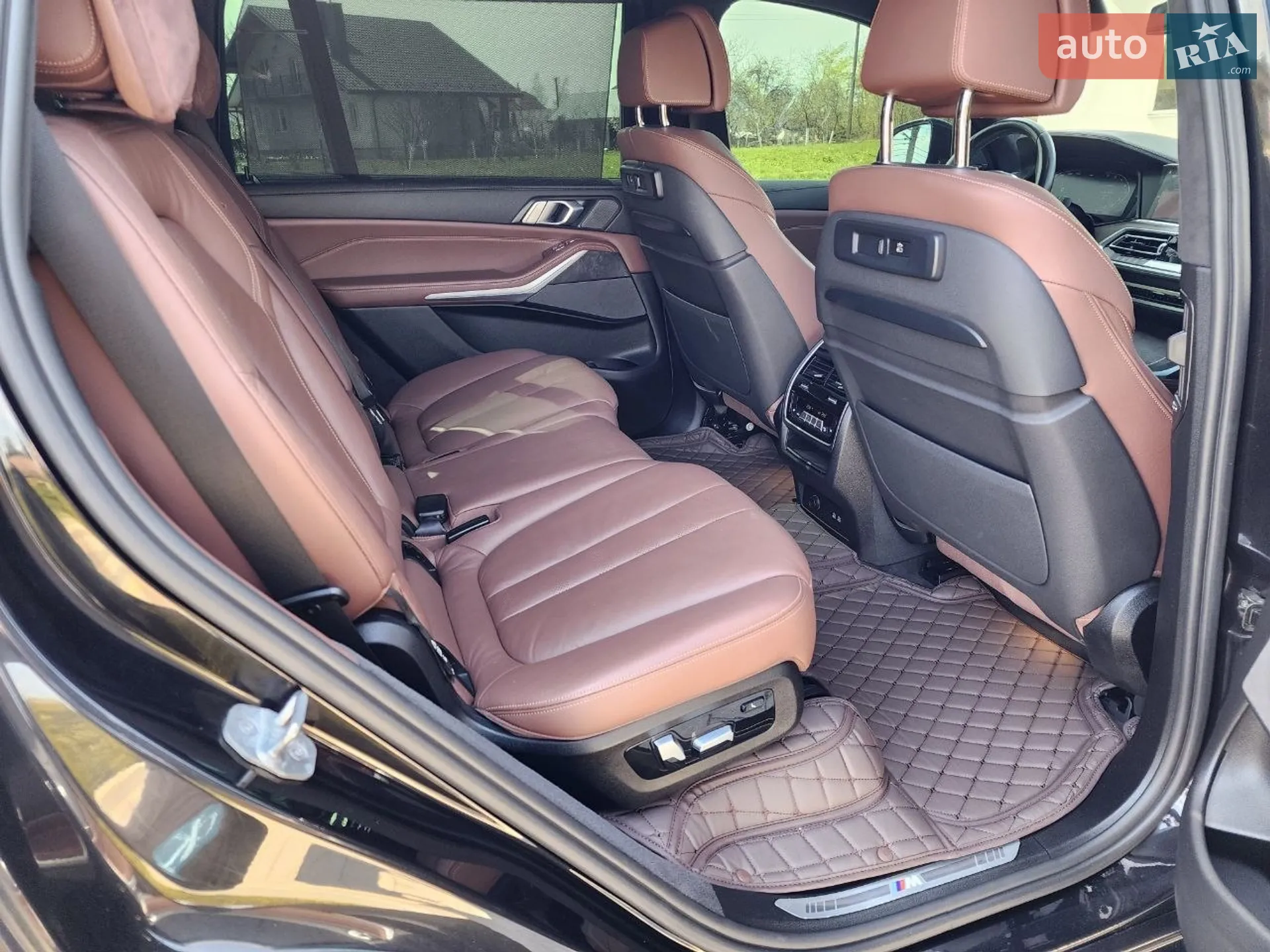 2019 BMW X7 - мініатюра 23