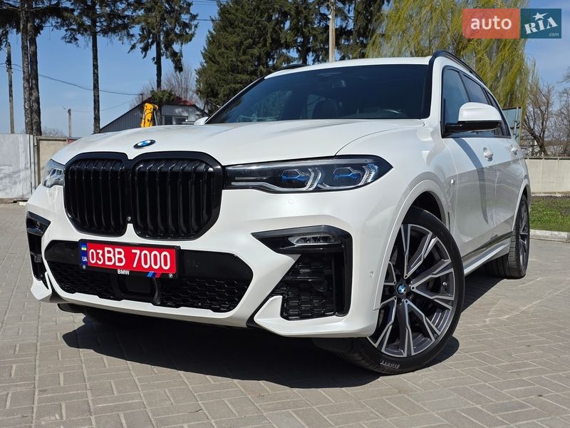 BMW X7 2021