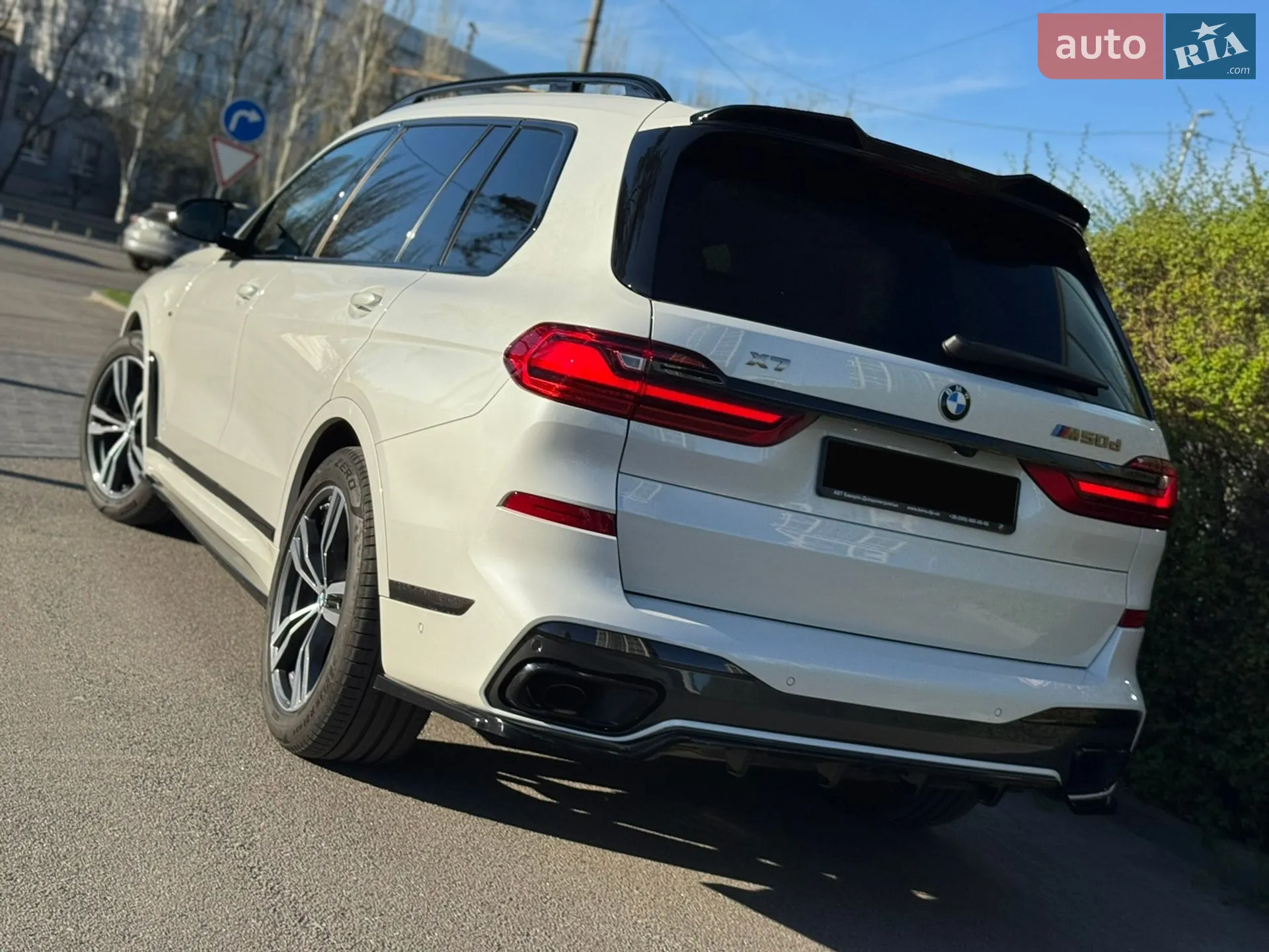 2021 BMW X7 - мініатюра 8