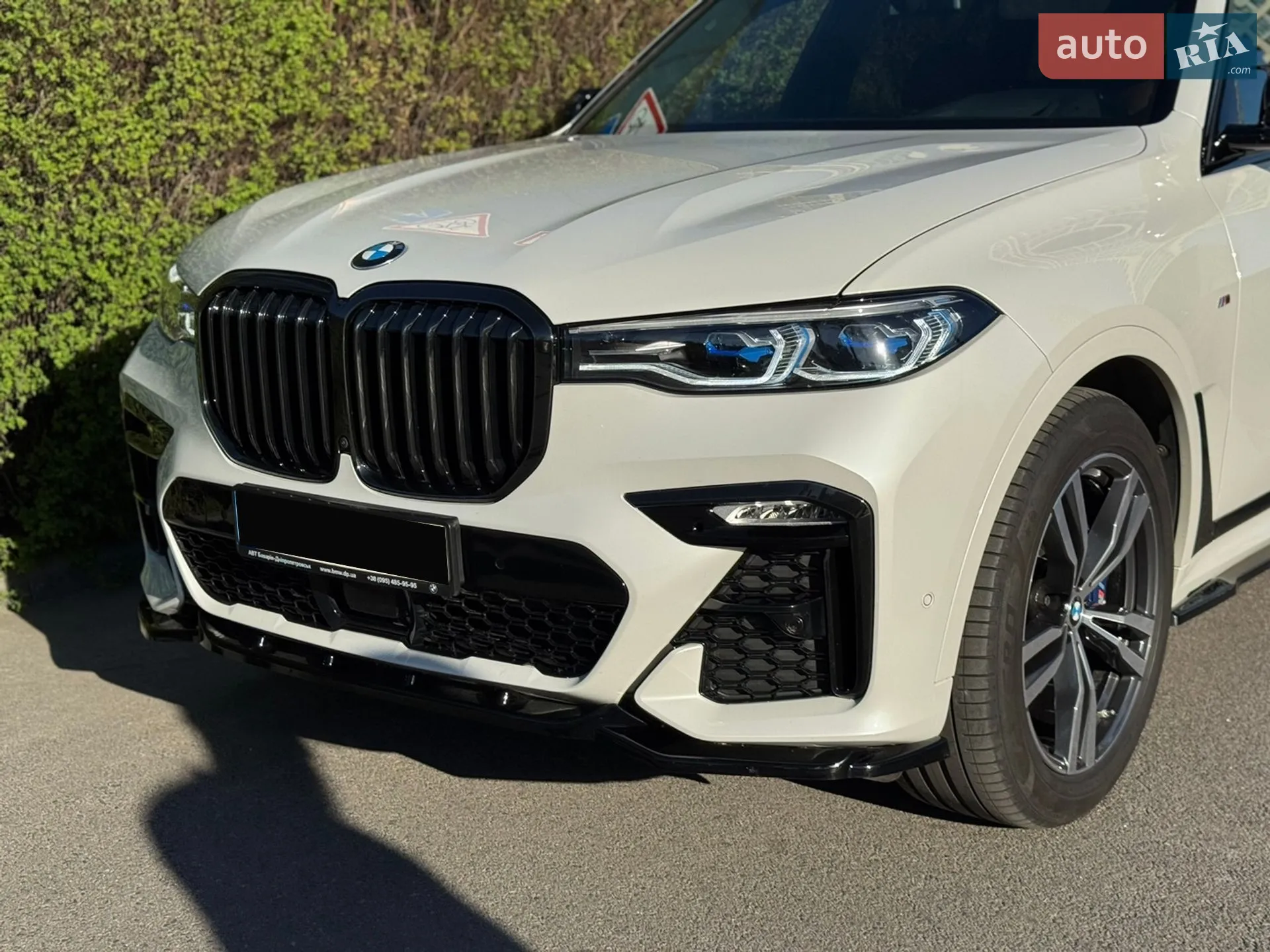 2021 BMW X7 - мініатюра 11