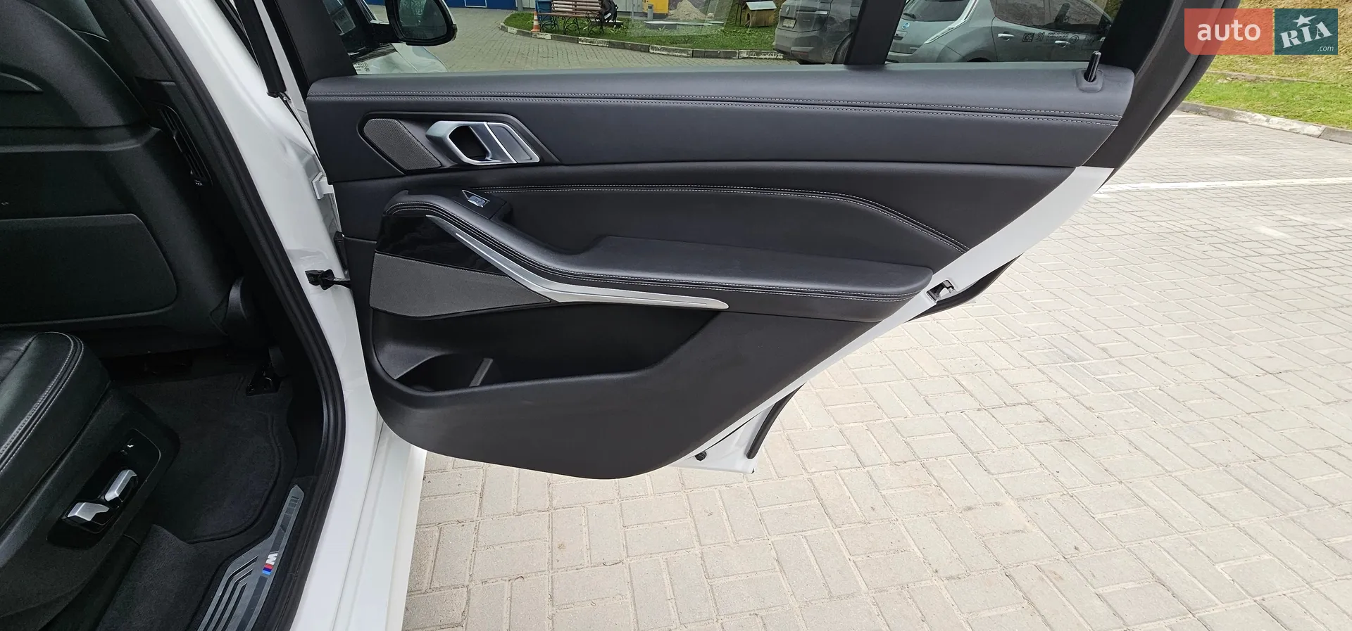 2021 BMW X7 - мініатюра 67