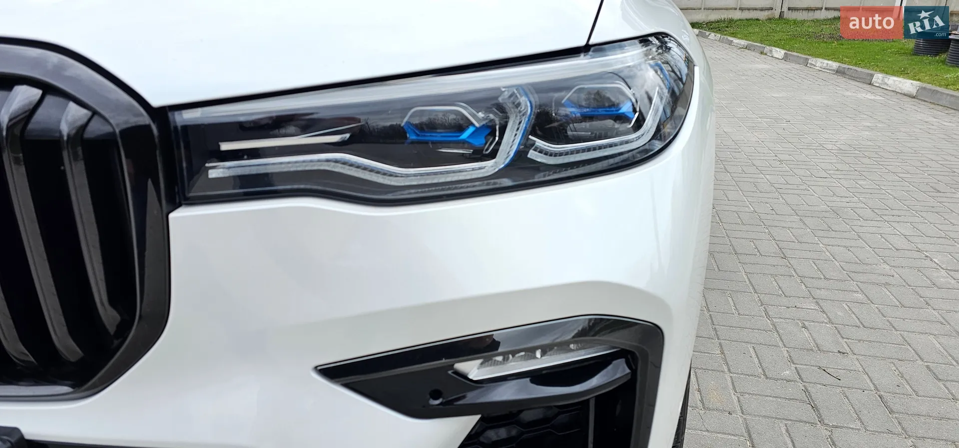 2021 BMW X7 - мініатюра 115