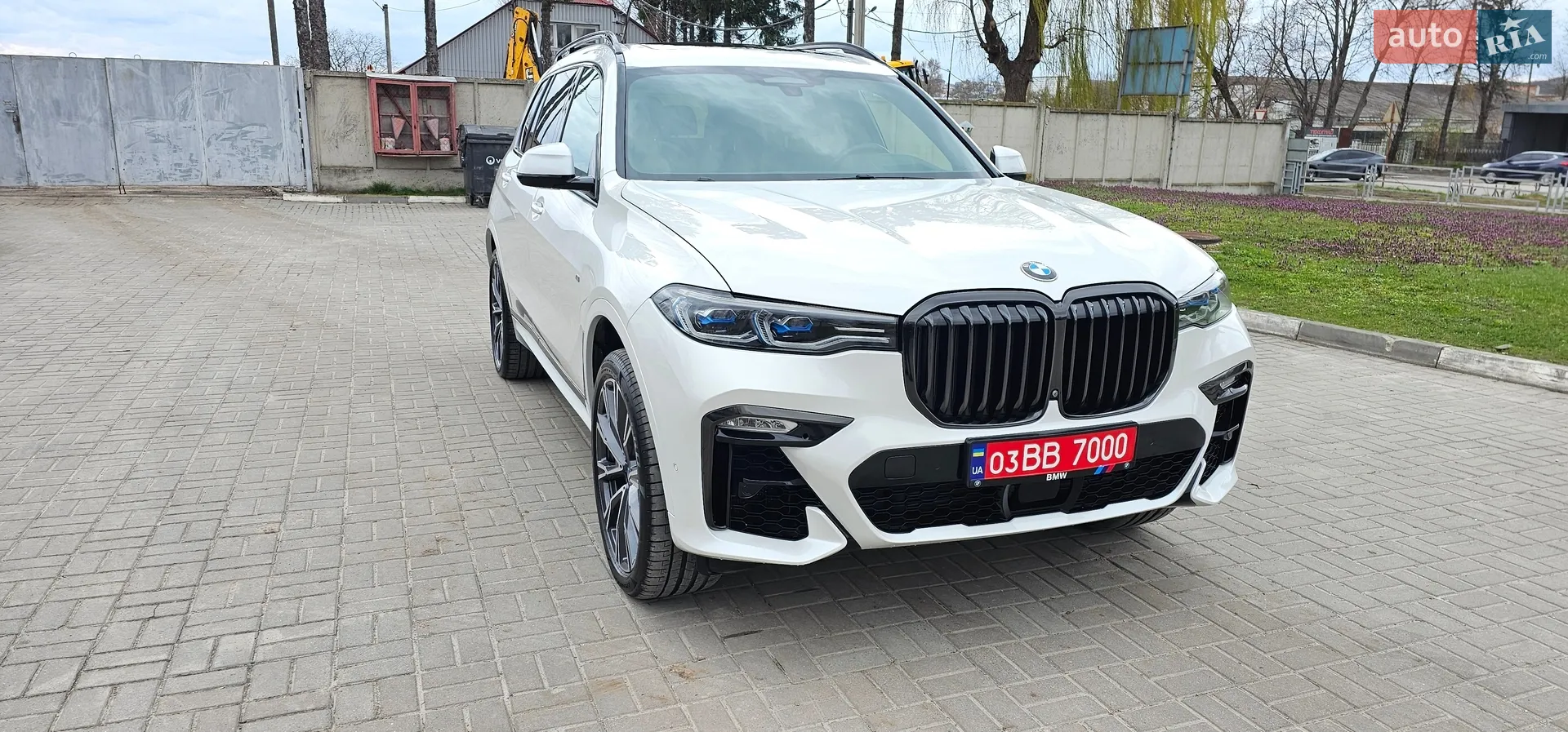 2021 BMW X7 - мініатюра 132