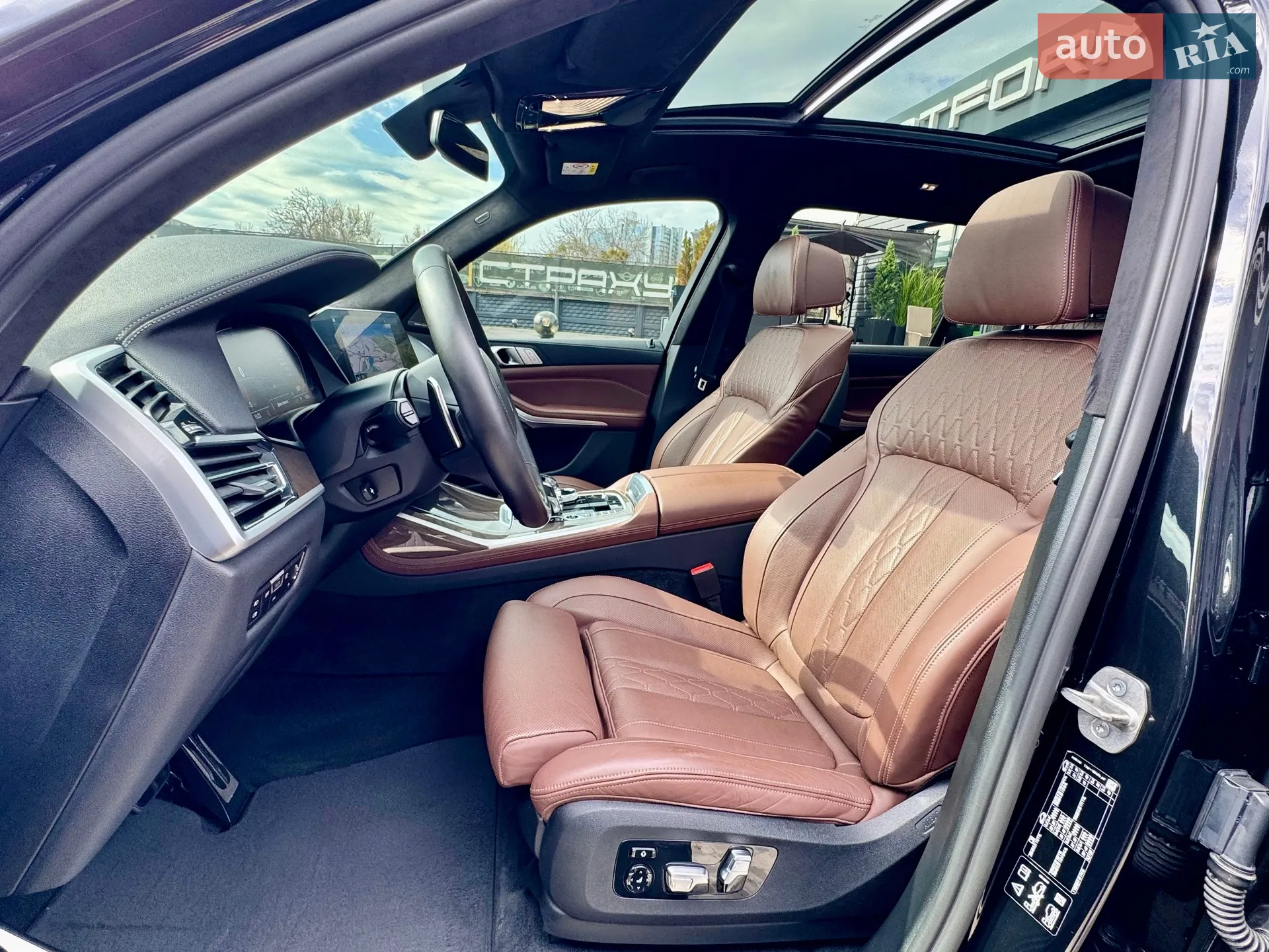 2021 BMW X7 - мініатюра 20