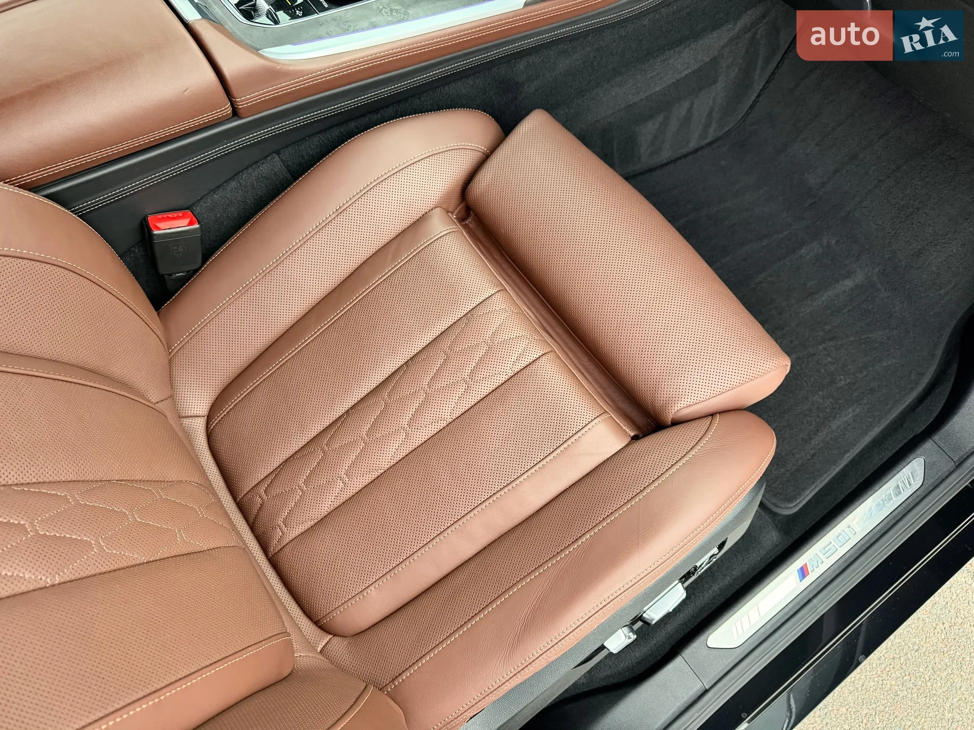 2020 BMW X7 - мініатюра 43