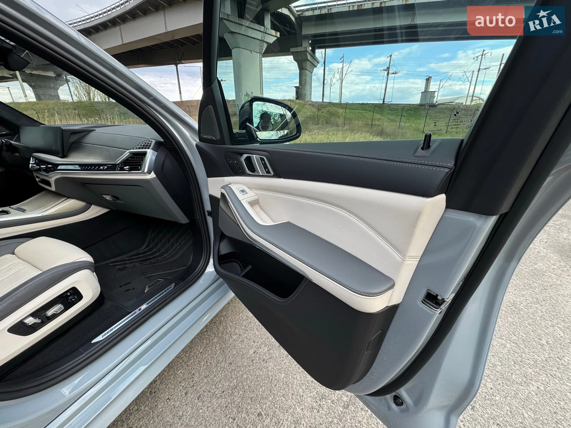 2023 BMW X7 - мініатюра 38