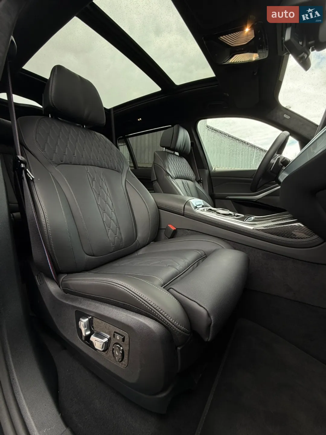 2026 BMW X7 - мініатюра 29