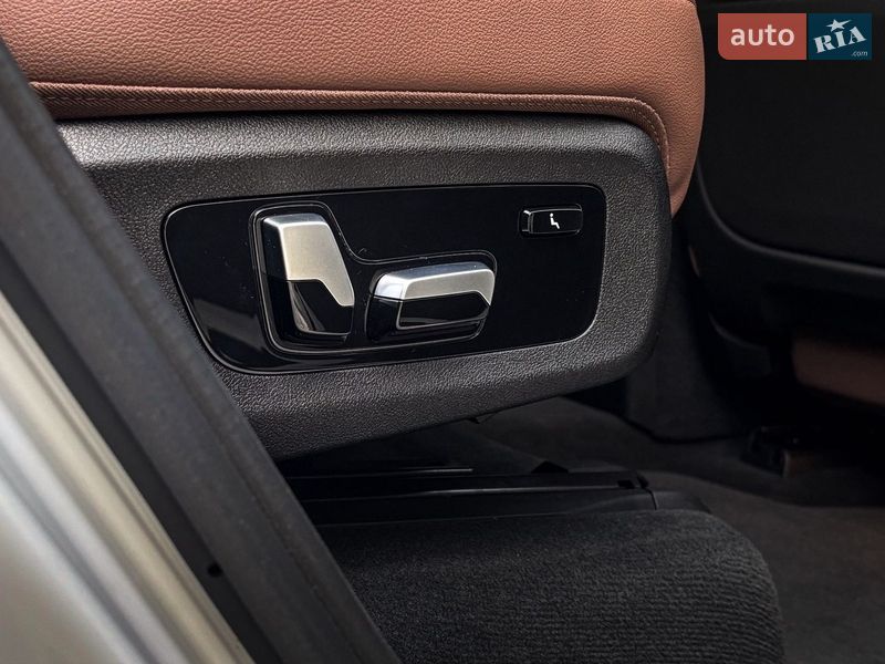 Внедорожник / Кроссовер BMW X7 2022 в Киеве