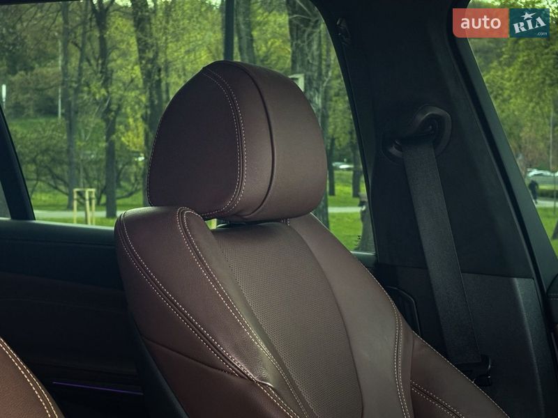 Внедорожник / Кроссовер BMW X7 2022 в Киеве