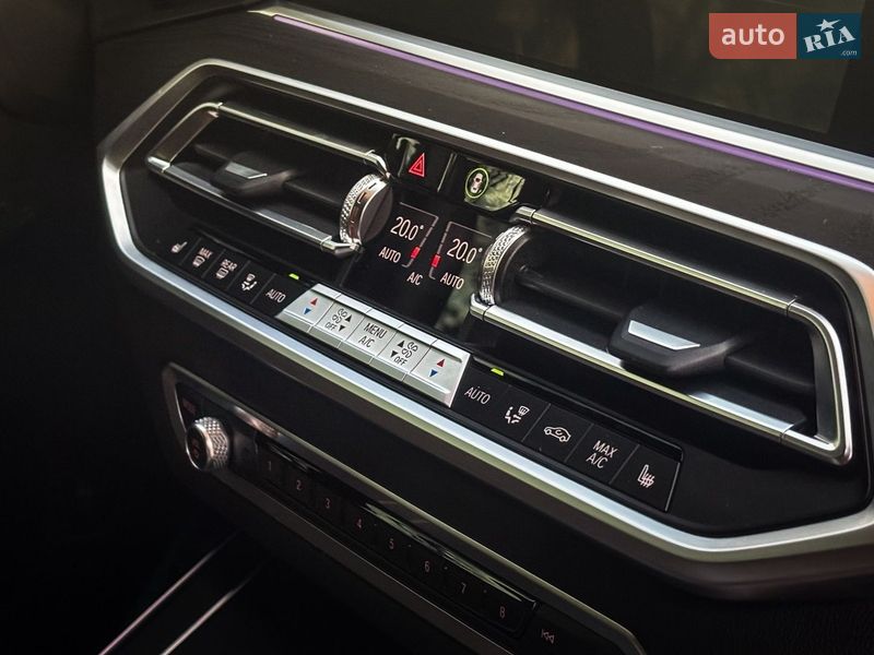 Внедорожник / Кроссовер BMW X7 2022 в Киеве