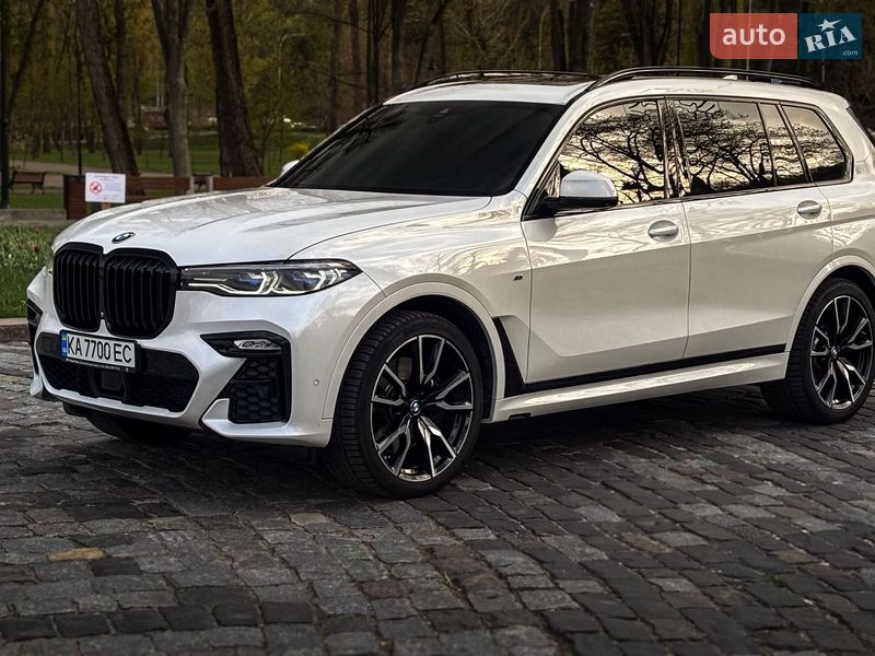 Внедорожник / Кроссовер BMW X7 2022 в Киеве