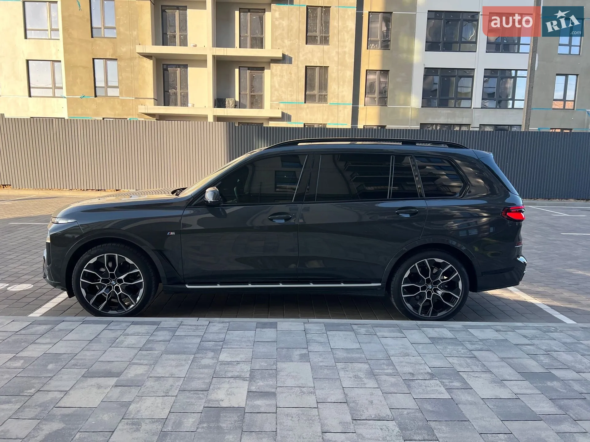 2023 BMW X7 - мініатюра 7
