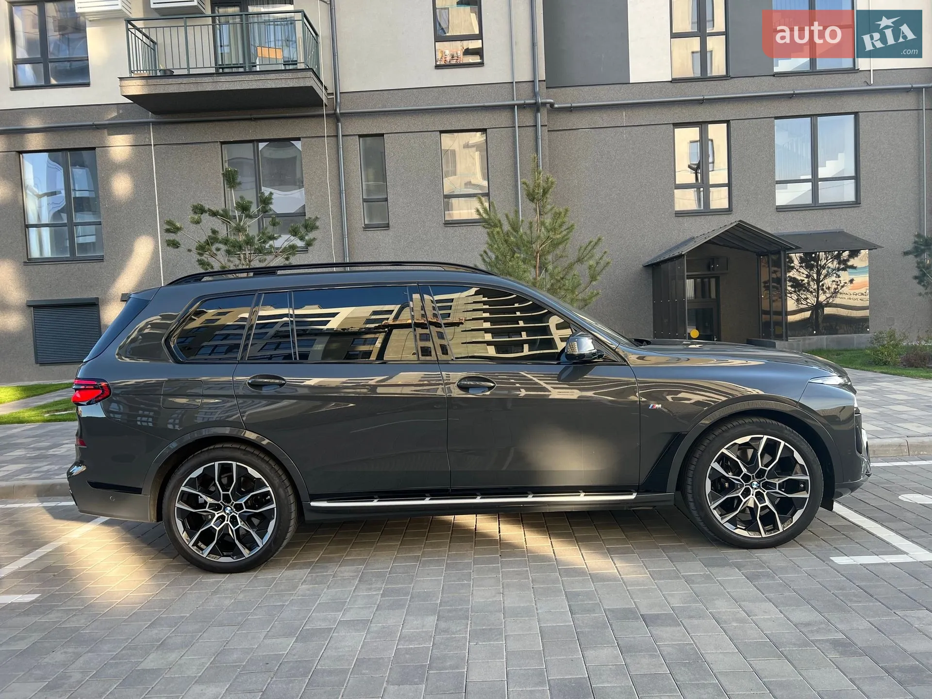 2023 BMW X7 - мініатюра 11