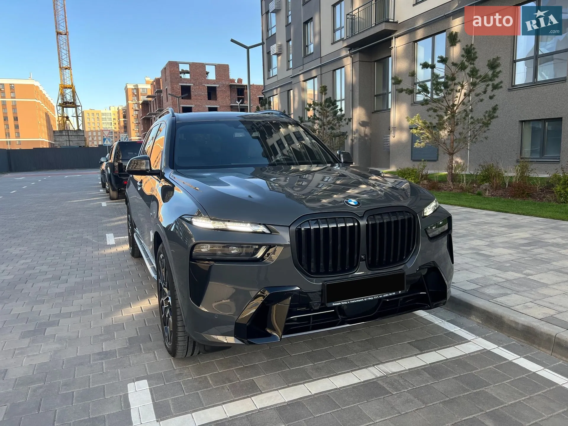 2023 BMW X7 - мініатюра 3