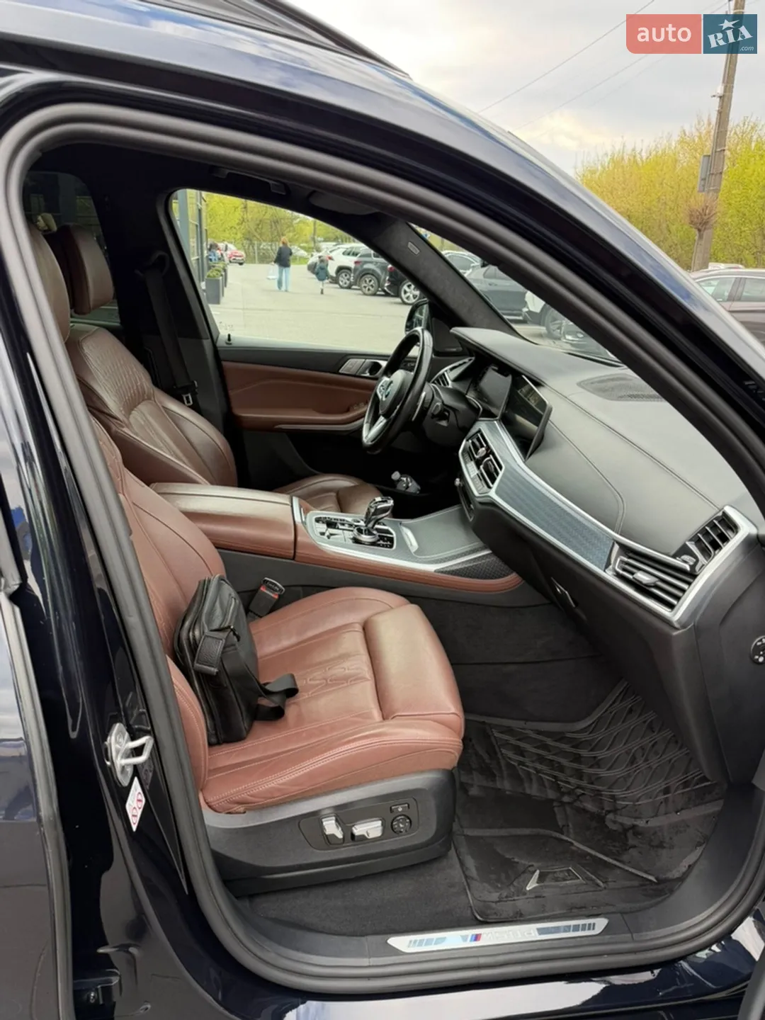 2021 BMW X7 - мініатюра 9